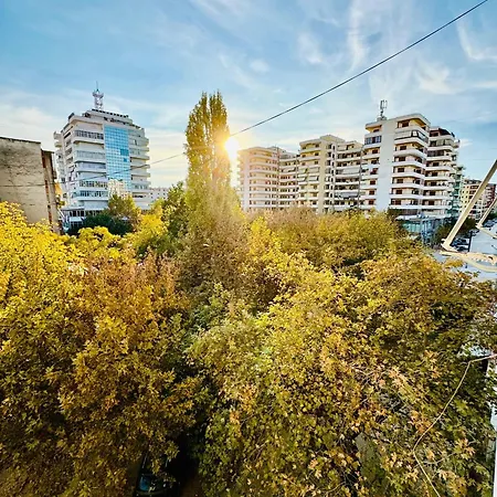 Boulevard Cozy Retreat With Easy Self-check-secure Lockbox Access Apartment *