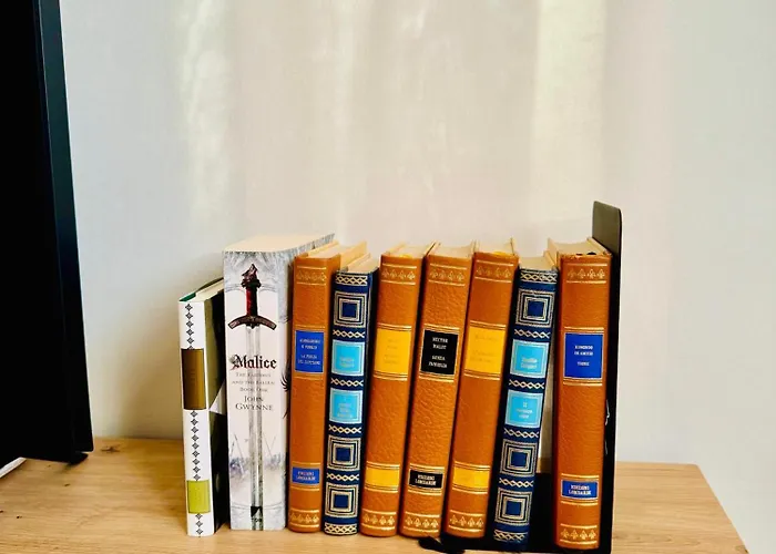 Apartment Boulevard Cozy Retreat With Easy Self-check-secure Lockbox Access Vlore